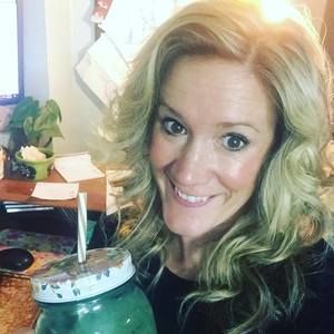 Meet your Posher, Genny